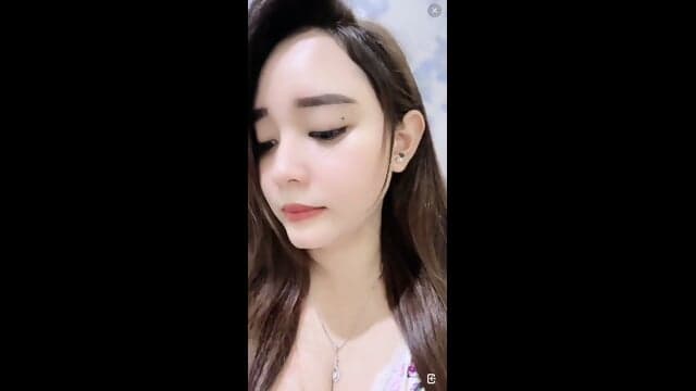 Cewek Cantik Bugil Terbaru 9