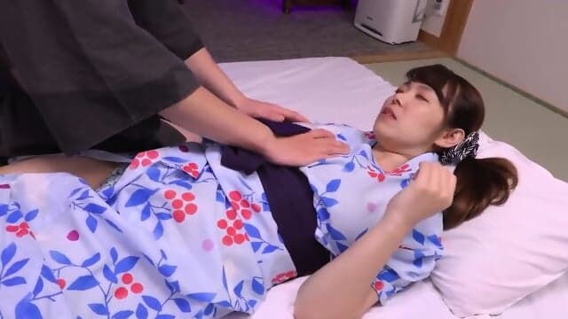 Office Lady's Squirting by Therapist Massage Part3