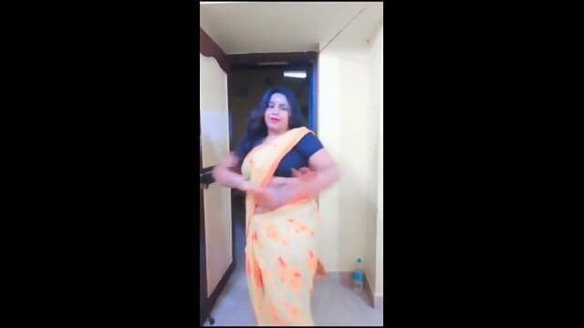 Aunties Navel Collection S1