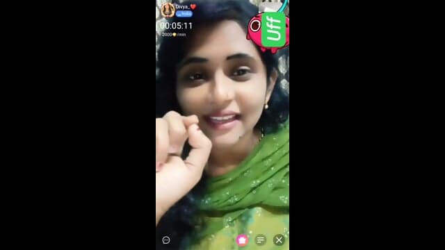 Divya on chamet boobs show with face