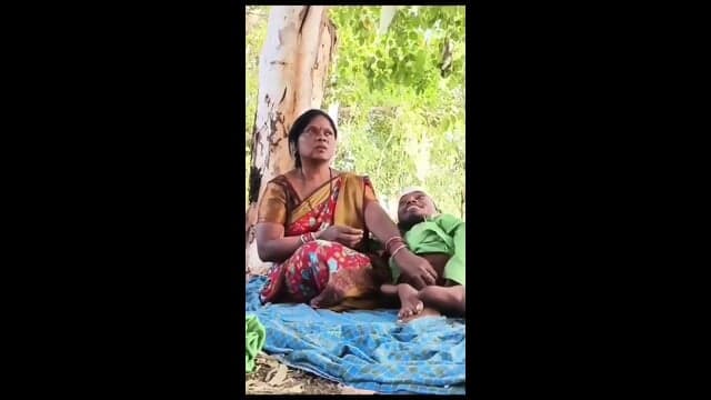 Hindi PublicPlace Telugu Mature Paid Bhabhi Giving Handjob And Fucking In Outdoor With Short Man (Viral MMS)