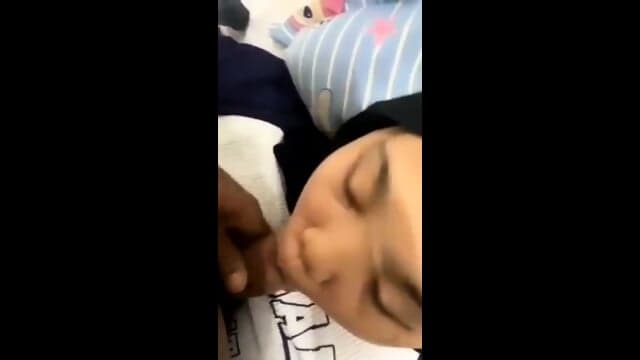Awek Tudung Kulum Batang Sampai Pancut