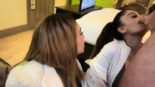 [Fansly.com] Artemis Carmona & Marina Maya - Epic London Cumwalk msbq