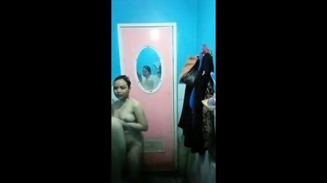 KKN ngintip mandi mahasiswi Indonesia 2