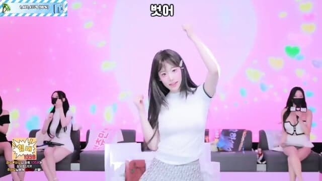 K girls live 15