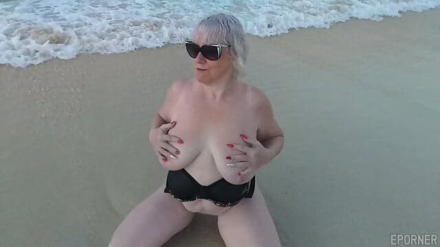 A Woman Who Loves Her Body