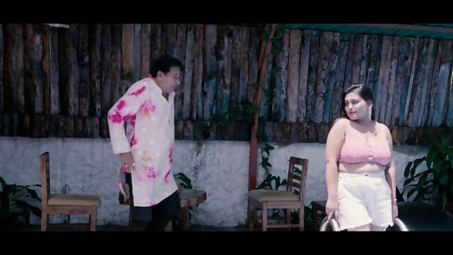desi chubby girl caught by a horny old men