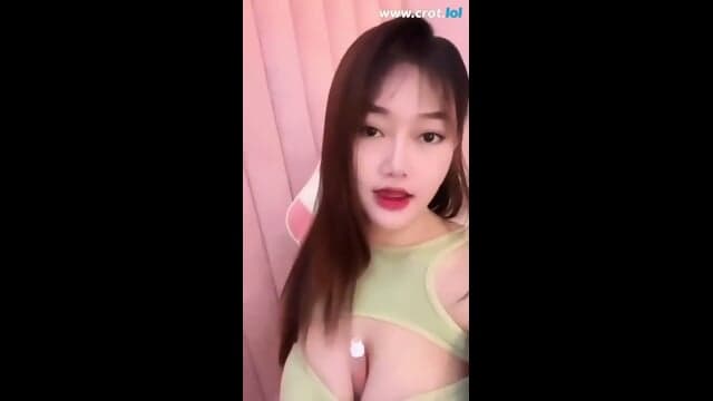 Konten eksklusif tiktoker masula indah susu gede