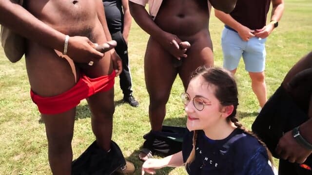 25 Men Bukkake
