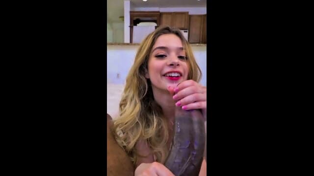 Molly Deepthroat