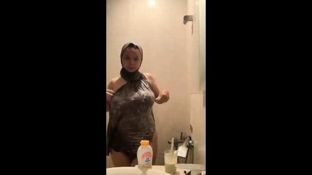 indar hijab tobrut konten mandi terbaru viral