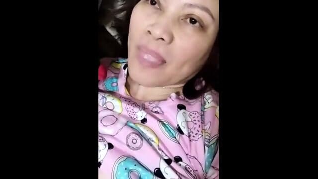 Mature Filipina Slut Cristy Fingers And Tastes Her Pussy