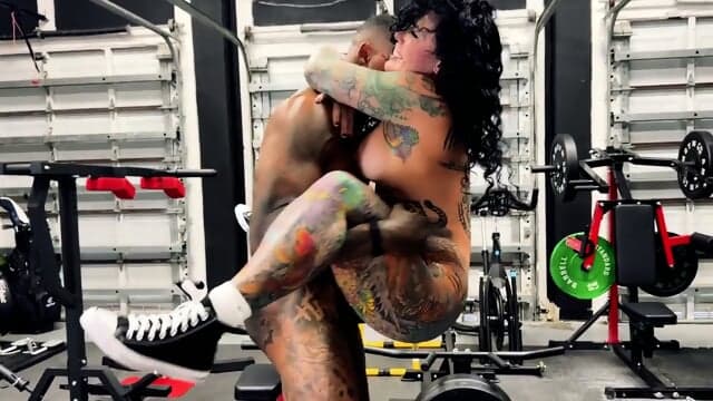 Tattooed PAWG B!@nc@ B@!lee With BBC