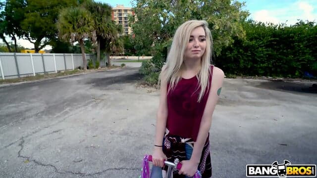 Lexi Lore