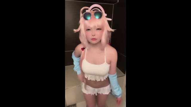 Hoshino-Swimsuit
