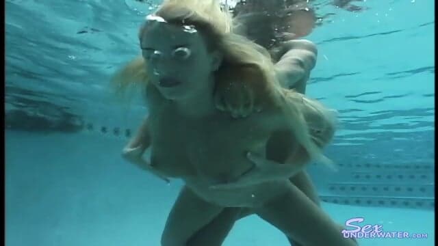 Goggles - Sex Underwater