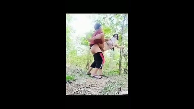 Horny Amateur Slut 353