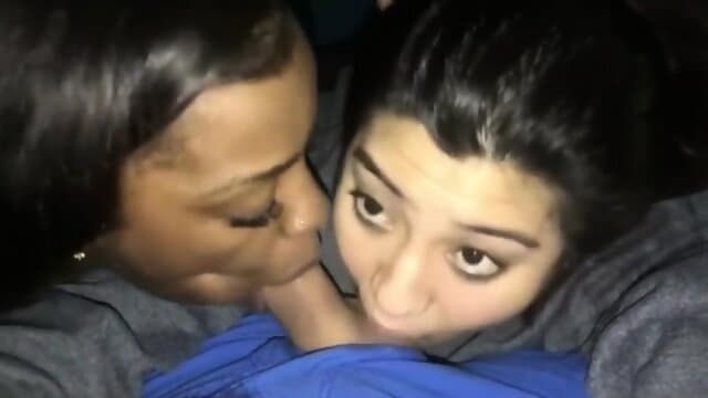 Tinder Date Shows Up With Black Friend