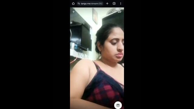 Telegu Instagram Tango Model In peeti coat Big Navel Showing 30/01/24